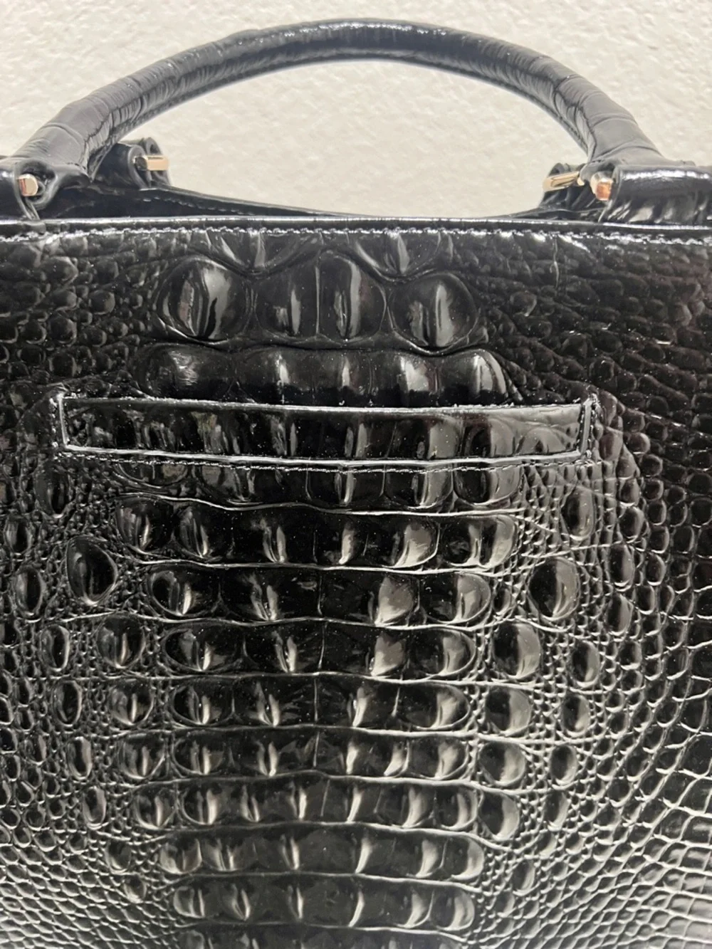 LIKE NEW Brahmin Denise Extra-Large Croc Embossed Leather Carryall Satchel - Picture 15 of 16